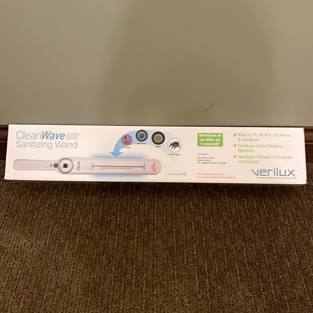 New in box Verilux Sanitizing wand